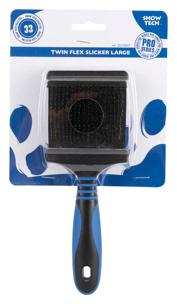Front of the Show Tech Twin Flex Slicker Large packaging in blister pack