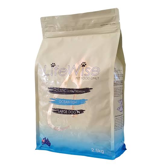 A 2.5kg bag of LifeWise Pet Food Large Dog Ocean Fish dry dog food, featuring a cream-to-blue gradient bag with paw prints and black and blue text.